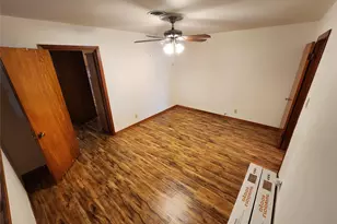 11319 Walk Dr, Houston, TX 77076 - Photo 14
