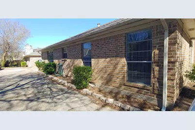 10822 Lynbrook Drive #a, Houston, TX 77042 - Photo 4