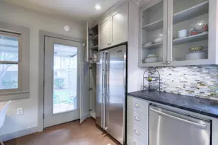 1020 E 14th St, Houston, TX 77009 - Photo 18