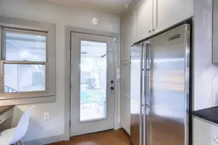 1020 E 14th St, Houston, TX 77009 - Photo 20