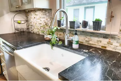 1020 E 14th Street, Houston, TX 77009 - Photo 16