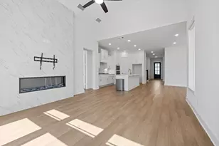9211 Fury Lndg Ln, Tomball, TX 77375 - Photo 14