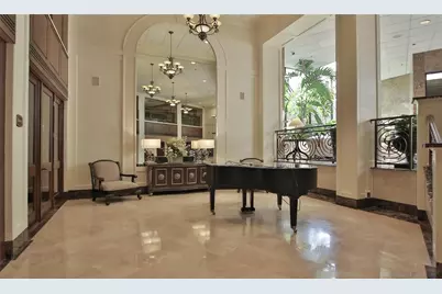 3525 Sage Road #1616, Houston, TX 77056 - Photo 18