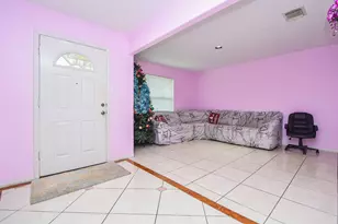 7926 Westington Ln, Houston, TX 77040 - Photo 4