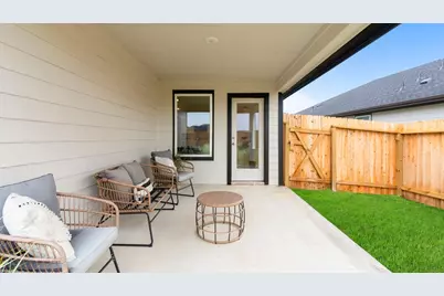 611 Blue Stone Drive, Beasley, TX 77417 - Photo 24