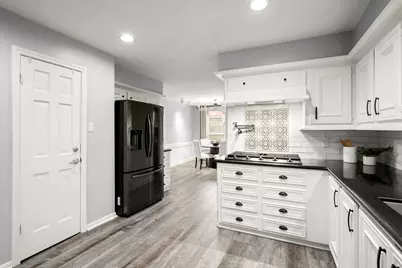 16111 Maplehurst Drive, Spring, TX 77379 - Photo 12