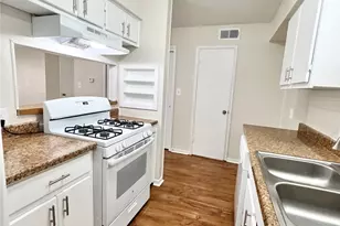 2400 5th St, Bay City, TX 77414 - Photo 6