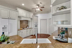 11610 Cedar Gully Rd, Beach City, TX 77523 - Photo 18