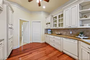 11610 Cedar Gully Rd, Baytown, TX 77523 - Photo 10