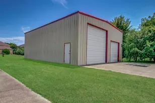 11610 Cedar Gully Rd, Beach City, TX 77523 - Photo 6