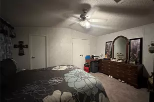 944 Whispering Pine Ln, Lufkin, TX 75901 - Photo 12