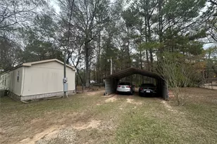 944 Whispering Pine Ln, Lufkin, TX 75901 - Photo 2