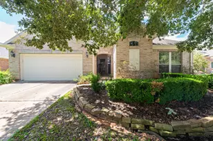 24922 Cinco Manor Ln, Katy, TX 77494 - Photo 2