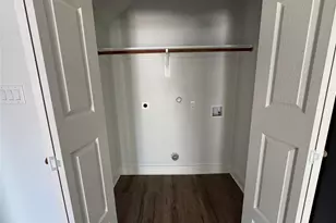 7989 Sunbury St, Houston, TX 77028 - Photo 14