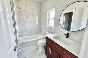 7989 Sunbury St, Houston, TX 77028 - Photo 8