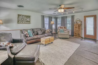 601 S Masonic Street, Bellville, TX 77418 - Photo 14