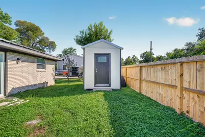627 West Drive, Channelview, TX 77530 - Photo 36