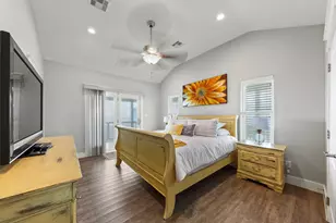 21325 Gulf Dr, Galveston, TX 77554 - Photo 16