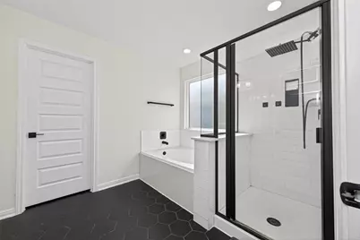 15627 Tawny Stark Drive, Houston, TX 77044 - Photo 16
