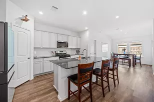 600 San Jacinto Trl, Dayton, TX 77535 - Photo 8