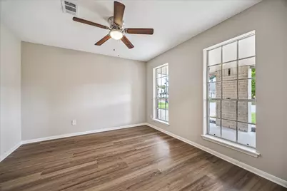 3114 Mission Valley Drive, Missouri City, TX 77459 - Photo 2