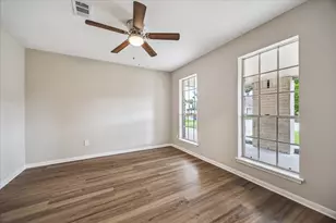 3114 Mission Valley Dr, Missouri City, TX 77459 - Photo 2