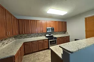 19419 Remington Bend Dr, Houston, TX 77073 - Photo 12