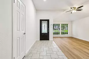 3222 Kempwood Dr, Sugar Land, TX 77479 - Photo 4