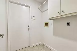 3222 Kempwood Dr, Sugar Land, TX 77479 - Photo 24