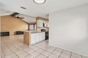 2735 Kings Canyon Ct, Houston, TX 77067 - Photo 12