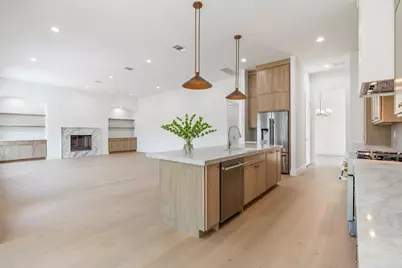 4009 Newshire Drive, Houston, TX 77025 - Photo 8