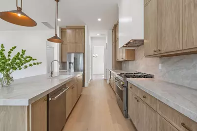 4009 Newshire Drive, Houston, TX 77025 - Photo 6