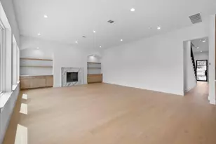 4009 Newshire Dr, Houston, TX 77025 - Photo 12