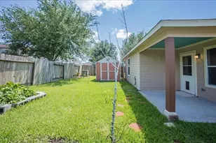 1111 Desert Springs Ln, Rosenberg, TX 77471 - Photo 18