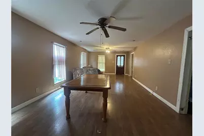 16 Stiles Street, Houston, TX 77011 - Photo 2