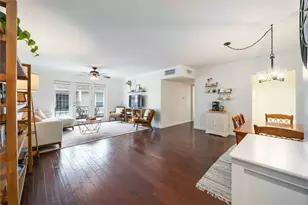 2230 S Piney Point Rd, Houston, TX 77063 - Photo 4