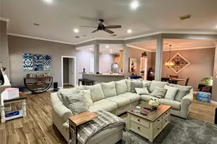 3202 Pine Chase Dr, Montgomery, TX 77356 - Photo 4