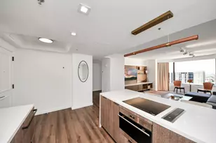 1300 Lamar Street St, Houston, TX 77010 - Photo 6