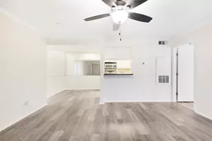 18519 Egret Bay Blvd, Webster, TX 77058 - Photo 6