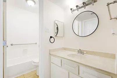 18519 Egret Bay Boulevard #1517, Webster, TX 77058 - Photo 16