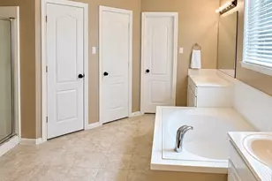 105 Kevin Ct, La Porte, TX 77571 - Photo 6