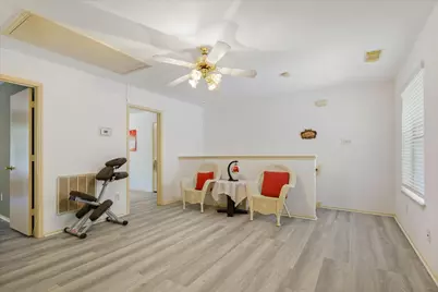 8052 Golf Green Circle, Houston, TX 77036 - Photo 18