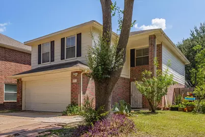 8052 Golf Green Circle, Houston, TX 77036 - Photo 2