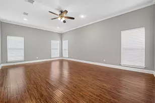 10310 Chevy Chase Dr, Houston, TX 77042 - Photo 20
