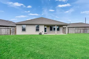 8003 Black Forest Ln, Rosharon, TX 77583 - Photo 32