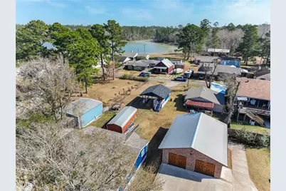 157 Lakeview Drive S, Livingston, TX 77351 - Photo 32