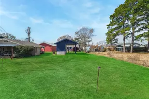 157 Lakeview Dr S, Livingston, TX 77351 - Photo 22