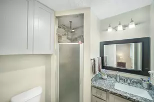 11247 Langdon Ln, Houston, TX 77072 - Photo 18