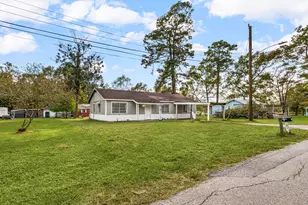 340 Magnolia Dr Dr, Houston, TX 77336 - Photo 6