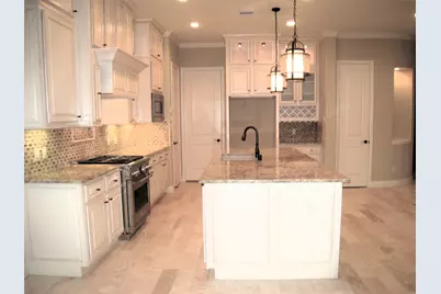 34 Herons Flight, The Woodlands, TX 77389 - Photo 8